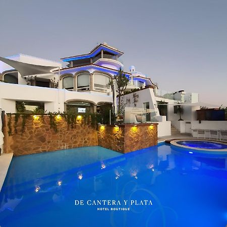De Cantera Y Plata Hotel Boutique แท็กซ์โก เด อลาร์คอน ภายนอก รูปภาพ