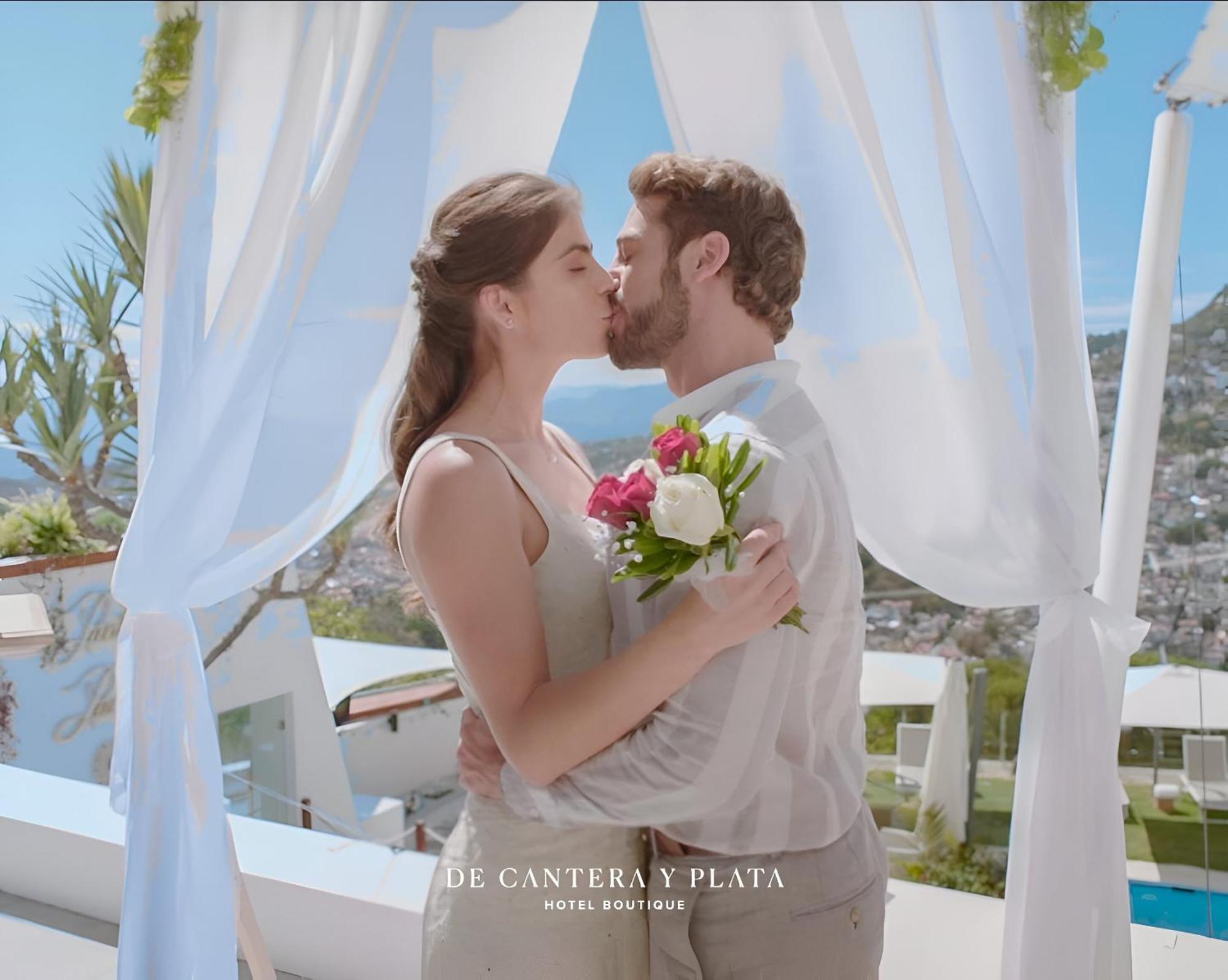 De Cantera Y Plata Hotel Boutique แท็กซ์โก เด อลาร์คอน ภายนอก รูปภาพ