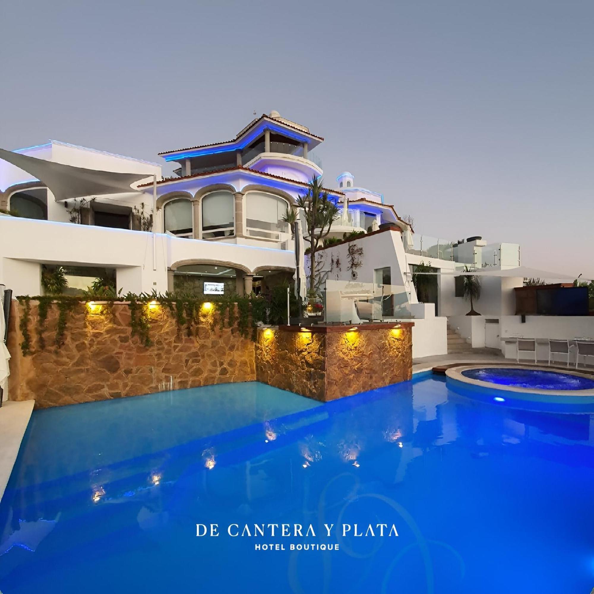 De Cantera Y Plata Hotel Boutique แท็กซ์โก เด อลาร์คอน ภายนอก รูปภาพ